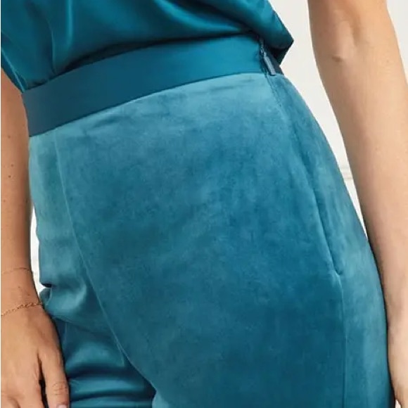 New Marciano by Guess Lilli Blue Opal Velvet Wide Leg Pants Trousers MSRP $200 - Picture 8 of 13